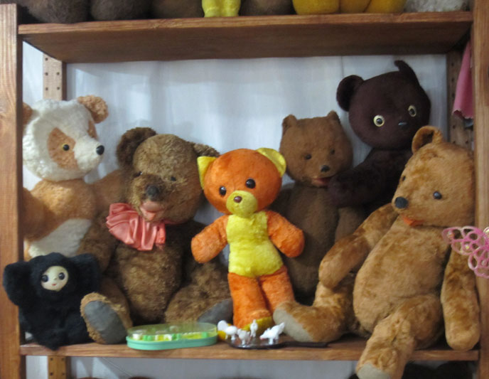 В выставочном зале «Дом подарков» открыта ретро выставка «Любимая игрушка»