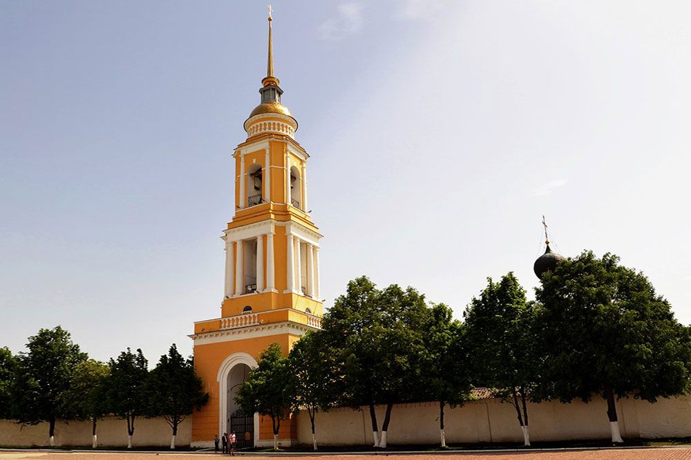 Колокольня Ново-Голутвина монастыря г. Коломна